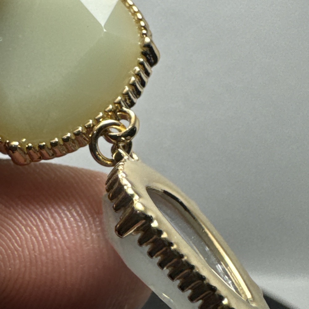 Vintage Necklace‎  Tear Drop Green Stones Gold Tone Chain - Picture 8 of 10
